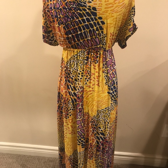 PINK POLKADOT Maxi Dress! - Picture 6 of 8